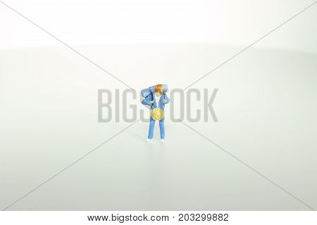 Mini Traveler Mini Figures With Backpack Standing