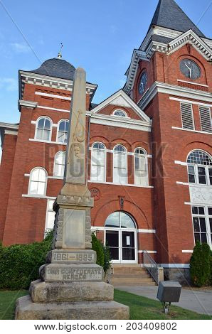 TALBOTTON, GA - August 27, 2017 A memorial statue to the service of Confederate soldiers stands before the historic Talbot County Courthouse.