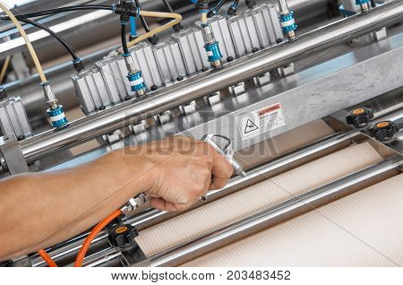Equipment For The Production Of Filters For Cars