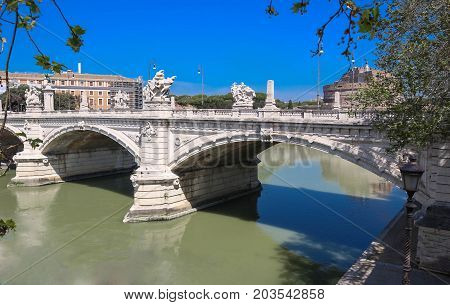 The bridge Umberto was designed by architect Angelo Vescovali and built between 1885 and 1895, it was dedicated to Umberto I, King of Italy.