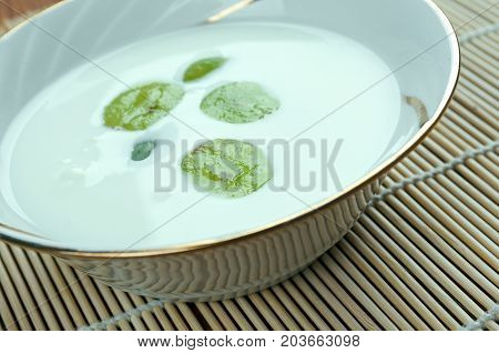 Ajoblanco