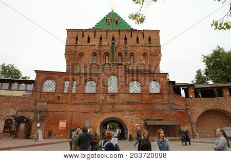 NIZHNY NOVGOROD, RUSSIA - AUGUST 30, 2017: Dmitrovskaya Tower is main tower of Nizhny Novgorod Kremlin. Photo taken on a overcast day.
