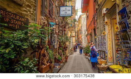 Corniglia, Italy - November 14th: A Narrow Alley With Shops In The Cinque Terre Village Of Corniglia