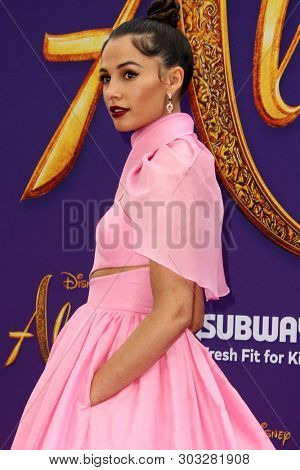 LOS ANGELES - MAY 21:  Naomi Scott at the 