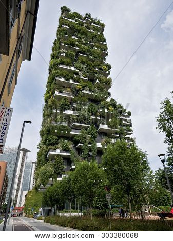 New Residential Building In Milan- Vertical Forest