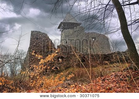 Nevytskyi hrad, západní Ukrajiny