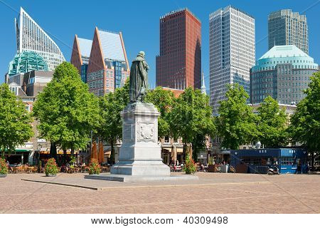 Statue Prinz Willem de Eerste auf der plein