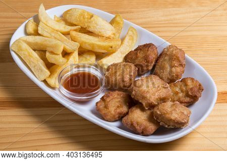 Fried Crispy Chicken Nuggets