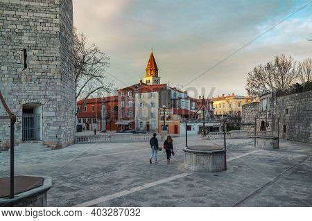 Five Wells Square With Walking People, Zadar, Croatia.