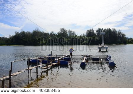 Narathiwat, Thailand - 1 January 2021 : Fish Farming  Of Pula Rayor Kalae Tapae Or Pulau Raya  Kalan