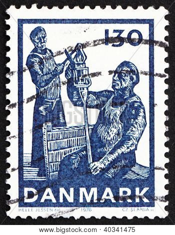Postage stamp Denmark 1976 Glass Cut off from Foot