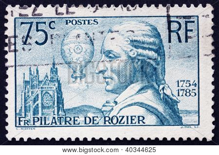 Postage stamp France 1936 Pilatre de Rozier and his Balloon