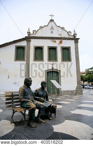 Sculpture Of Jorge Amado And Zelia Gattai