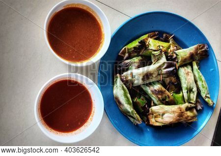 Indonesian Typical Snack Made From Fish Is Called 