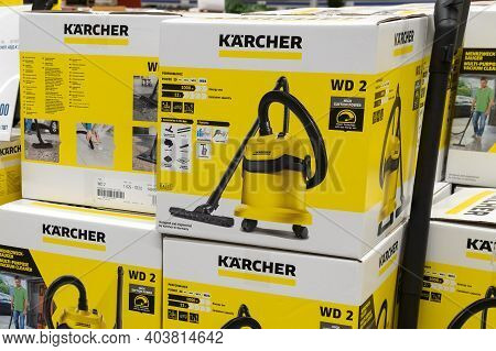 Tyumen, Russia-november 07, 2020: Karcher Sale In A Hypermarket. Karcher Is A German Company That Op
