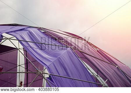 Mobile Dome Decoration Design. A Geodesic Dome Tents. A Hemispherical Thin-shell Structure Lattice-s