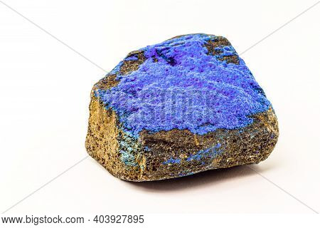 Cobalt Is A Chemical Element Present In The Enameled Mineral (coas2), Which Is Used As A Pigment For