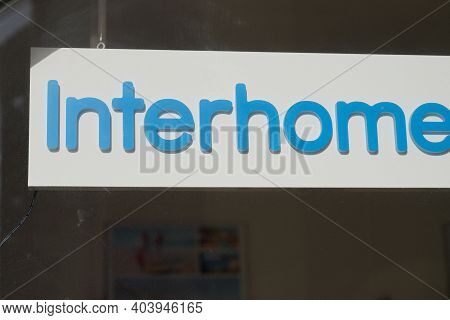 Bordeaux , Aquitaine  France - 01 10 2021 : Interhome Sign Text Logo Front Of Office Travel Agency Q