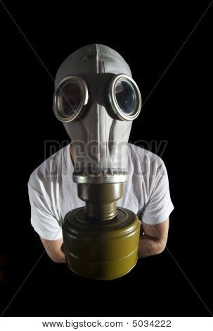 Противогаз опасность