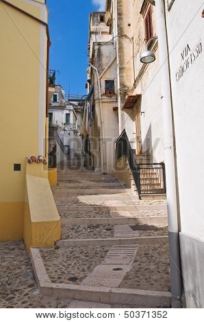 Alleyway. Rodi Garganico. Puglia. Italy.