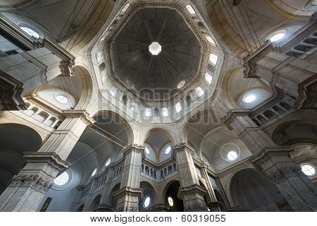 Pavia, Cathedral Interior