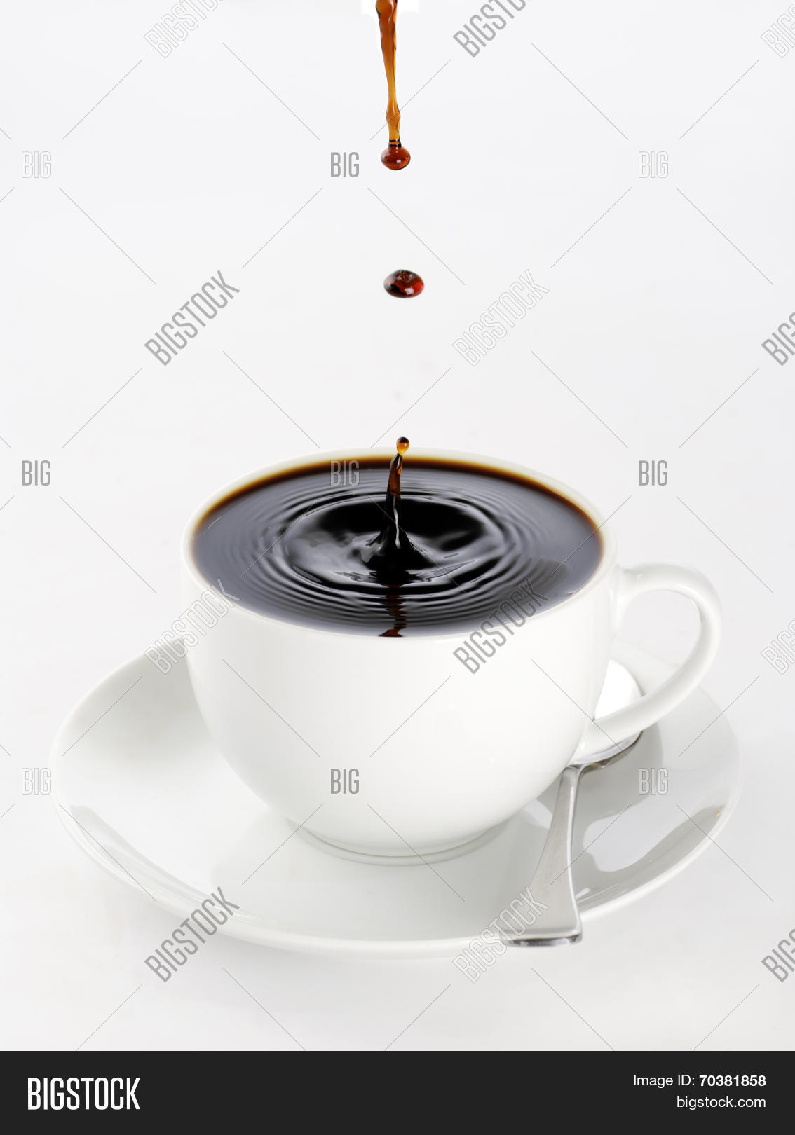 Роскошные кофейные чашки. Чашечка кофе любимому мужчине. Изысканный кофе. Кофе с солью и перцем. Марина хлебникова 1997 - чашка кофею.