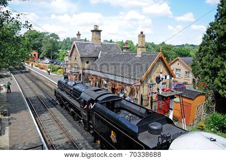 Steam train in Arley railway station.