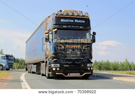 Scania R620 V8 Semi Truck Of Martin Pakos
