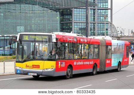 Solaris Urbino 18