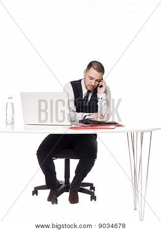 Man in een kantoor