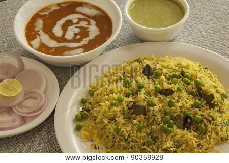 Matter pulao with Dal makhni