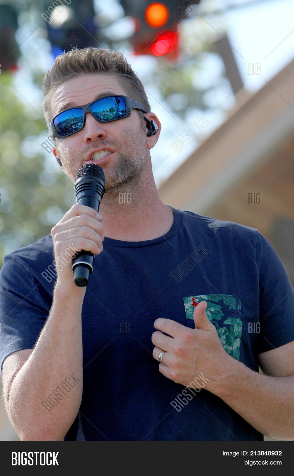 Josh Turner Performs Image & Photo (Free Trial) | Bigstock