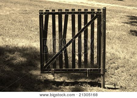 old fashioned gate swing