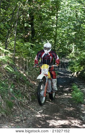 Motocyclist jízda na kole ročník Enduro