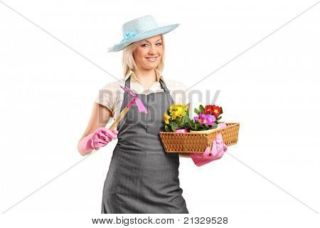 Un giovane fiorista tenendo un piccone e flower pot isolated on white background