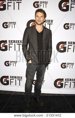 LOS ANGELES - 12 de abr: Ryan Philippe no 'Evento Gatorade G série lançamento apto' no SLS Hotel em
