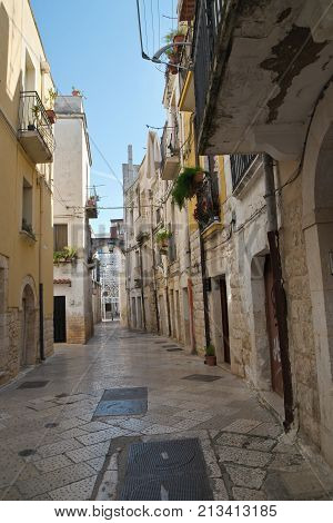 Characteristic alleyway of Rutigliano. Puglia. Southern Italy.