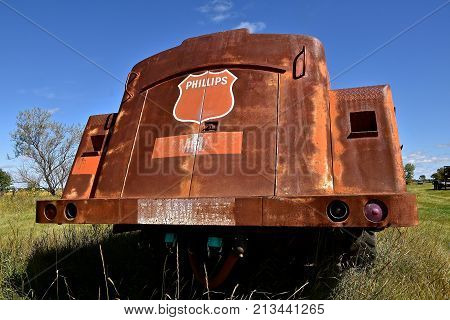 DOWNER, MINNISOTA, October 3, 2017: The old gasoline truck represented Phillips Petroleum Co, an American oil company incorporated in 1917 that expanded into petroleum refining, marketing and transportation, natural gas gathering and chemicals.