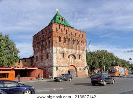 Nizhny Novgorod, Russia. - September 26.2017. Dmitrievskaya Tower of the Nizhny Novgorod Kremlin. View from the square of Minin and Pozharsky.