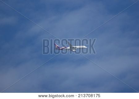 Boeing 787-900 Dreamliner Hs-twb Of Thaiairway.