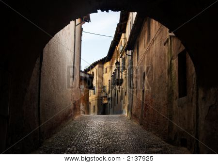 alte arch