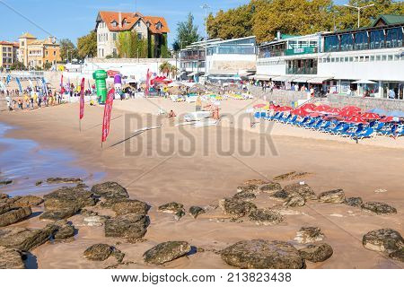 CASCAIS PORTUGAL - SEPTEMBER 24 . 2017 . View of a beach in the touristic village