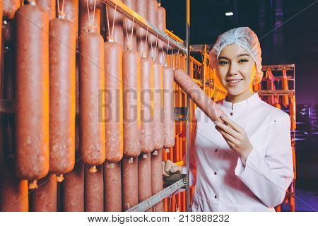 sausage meat factory production worker manufactre female