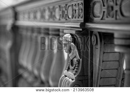 Angel Carved stone bas-relief decorations