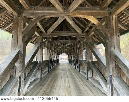 Wooden Village Bridge Werthenstein (die Hölzerne Dorfbrücke), Werthenstein - Switzerland (schweiz)