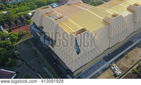Kuta, Bali, Indonesia, March 15, 2021. Hail And Storm Damage Roof At A New Shopping Mall, Stormy Wea