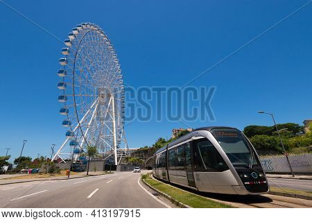 Rio De Janeiro, Brazil - January 18, 2021: Rio Star Ferris Wheel In Revitalized Part Of The City And
