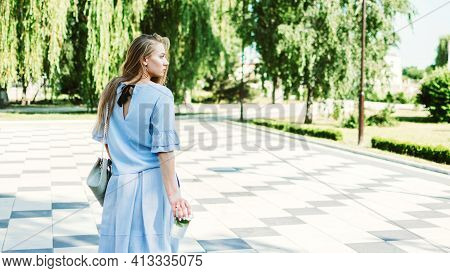 Summer Non-alcoholic Drink, Refreshing Cold Drink. Young Blond Woman Drinking Non-alcoholic Mojito I