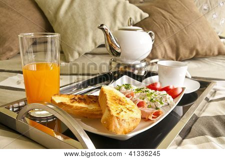 Pequeno-almoço saudável para cama 2