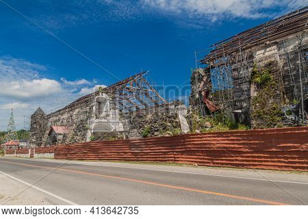 Parroquia De San Pedro Apostol In Loboc Village Damaged By An Earthquake, Bohol Island, Philippine